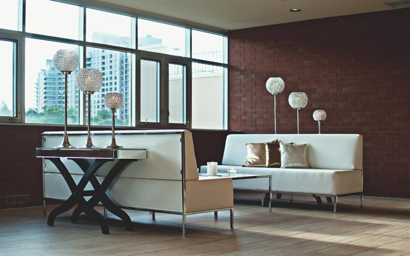 Ontdek de voordelen van parketvloeren en leer hoe je ze perfect onderhoudt