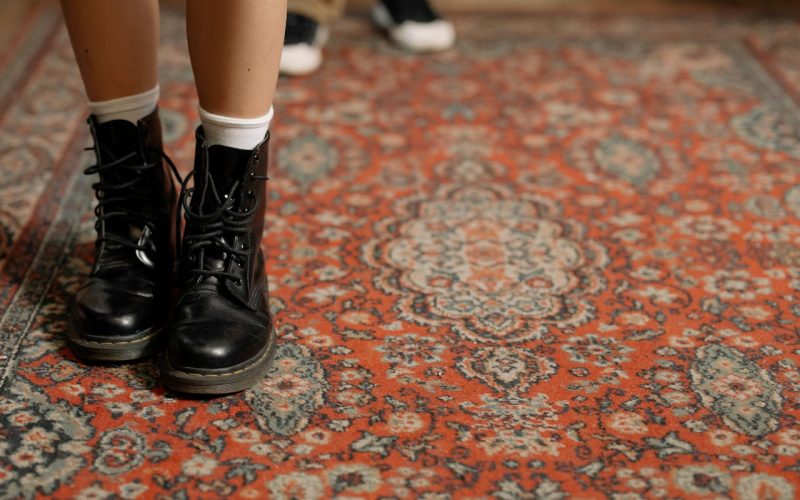 Onderhoud van Perzische tapijten: zo blijven ze generaties lang mooi